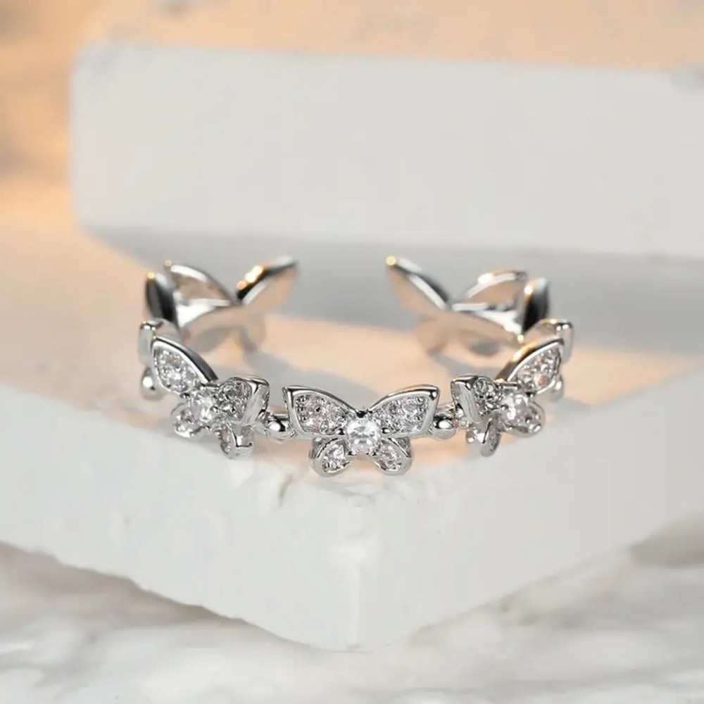 Silver Plated Butterfly Ring Shiny Cubic Zirconia Adjustable Ring